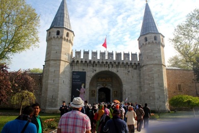 The entrance to the Topkapi Palace. 