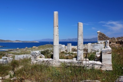 Nice view from this Villa overlooking the ancient port of Delos. 