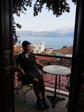 Back on the balcony of our hotel in Nafpraktos. 