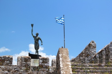 The Olympic torch bearer statue at Nafpaktos. 